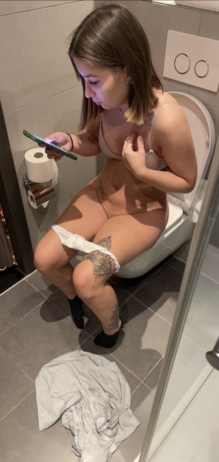 Toilet sluts #pdw7xi7N
