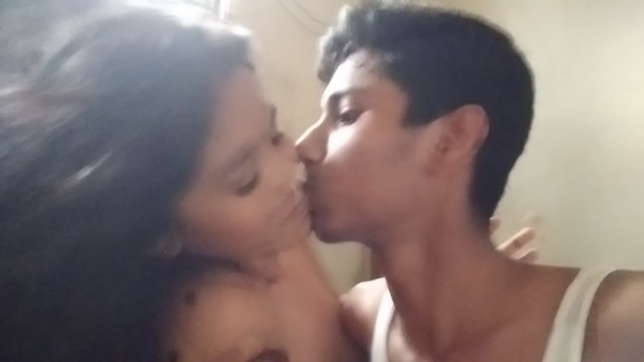 Bangladeshi Couple Make Out - Porn Videos & Photos - EroMe