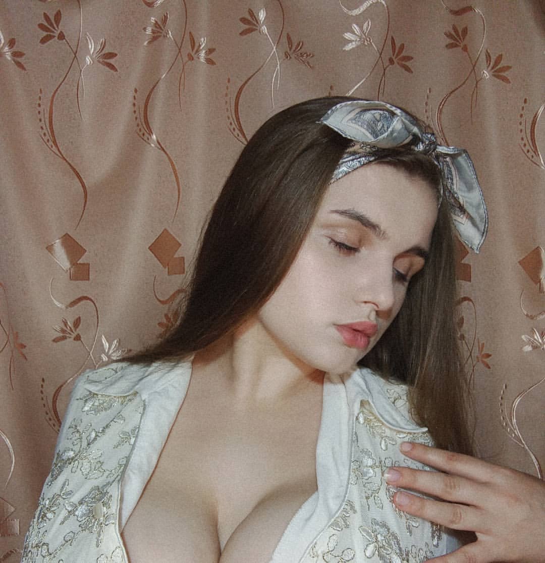 ___kuvalda___ fansly #1CmARdIv