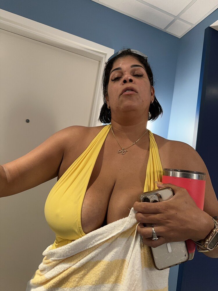 Big Titty Butter Face Latina Milf #gN9TW9rn