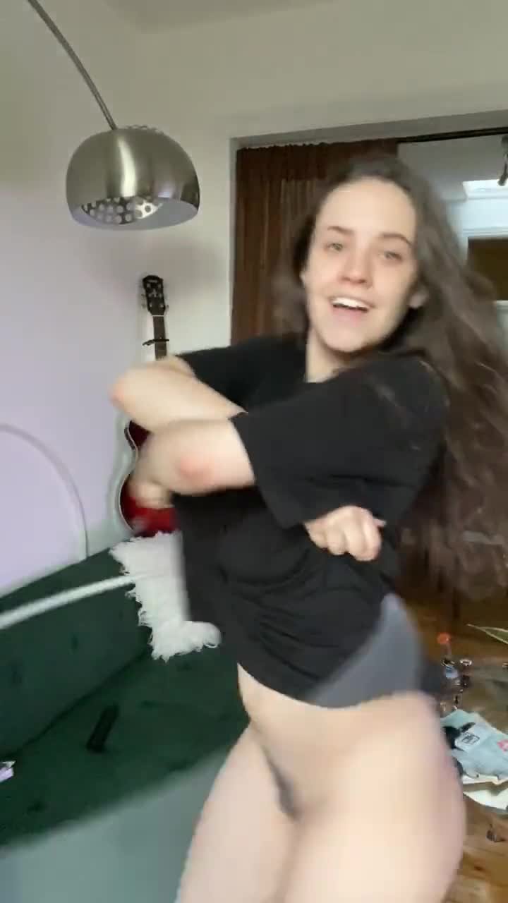 Hula hoop! ⭕⭕⭕ - Porn Videos & Photos - EroMe
