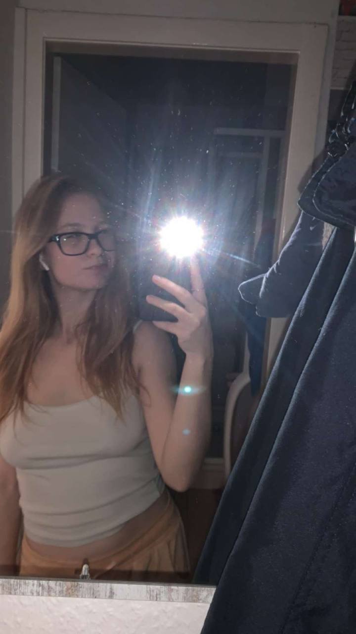 Ashlee Webslut #cNN7m8zs