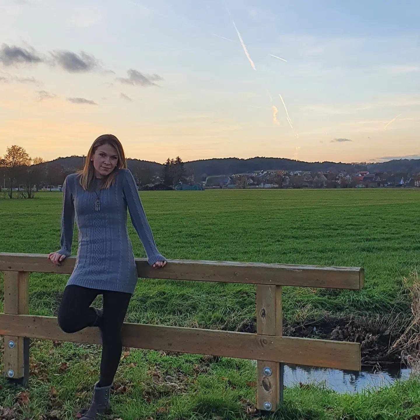 Anna, a 37 year old MILF from German #aYWhwhCv