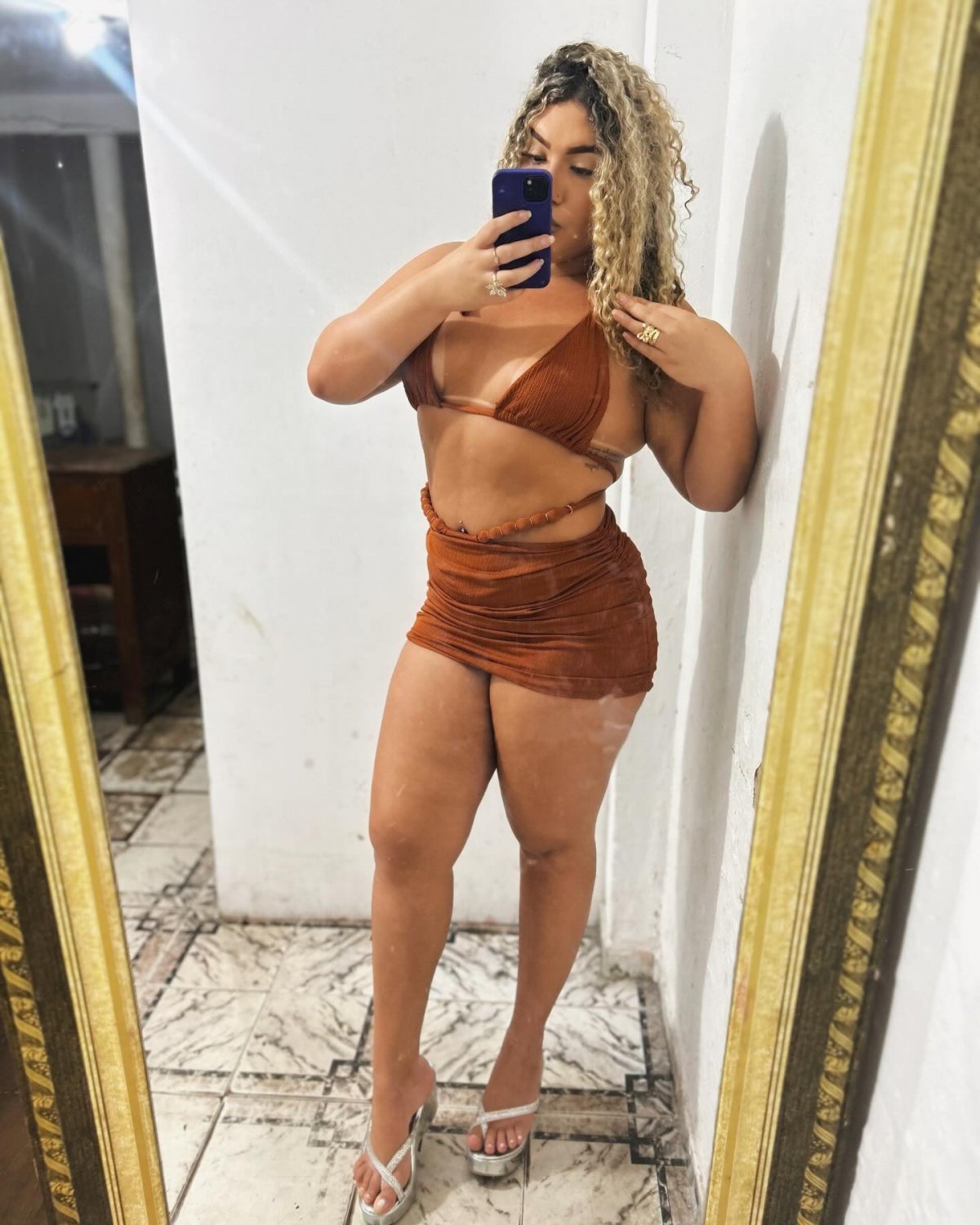 Kaylane de 20 aninhos mostrando o pq é uma vagabunda famosinha, puta gostosa #t9oxihrN