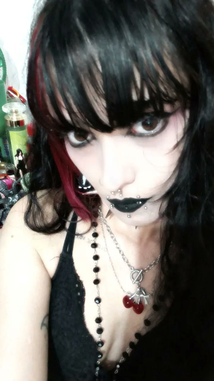 19 Goth clown latina exposed by her cuck bf #VL8fpK1D
