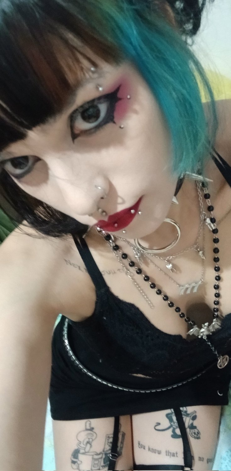 19 Goth clown latina exposed by her cuck bf #ldgVbSLi